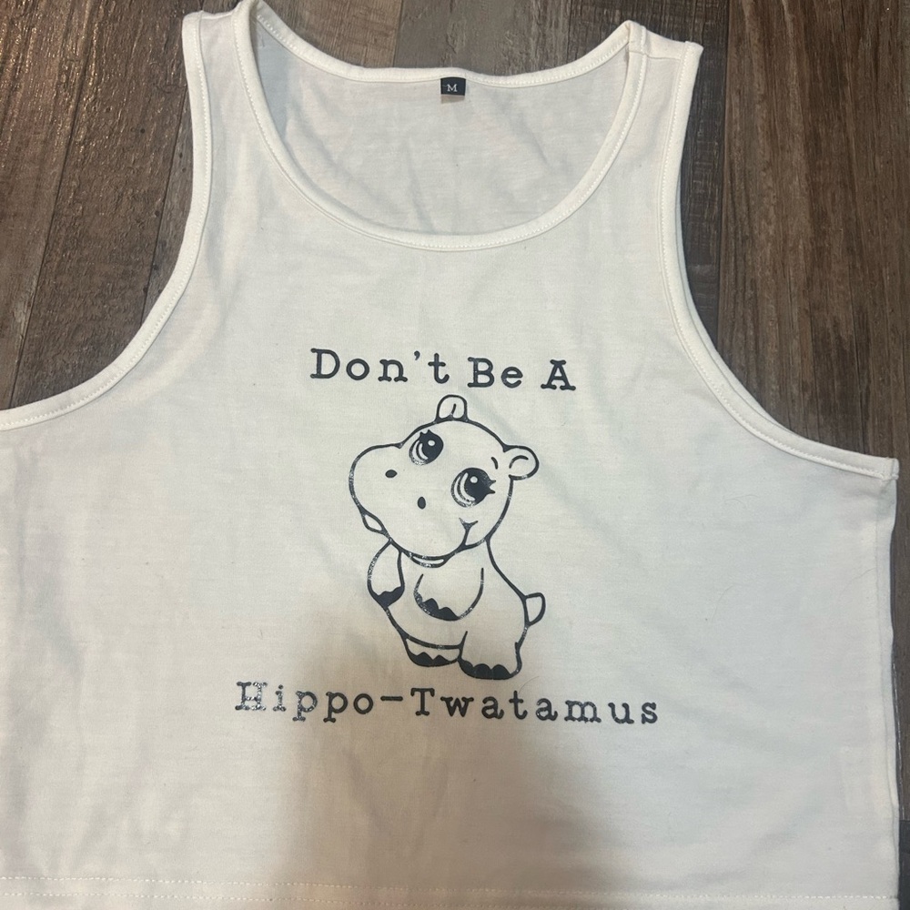 Source Unknown White Crop Top with Hippo Graphic
